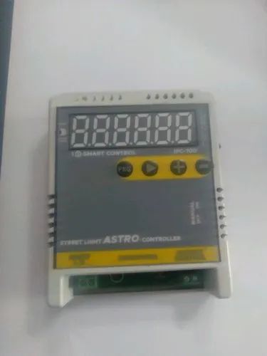 IPC-100 single-phase street light astro controller